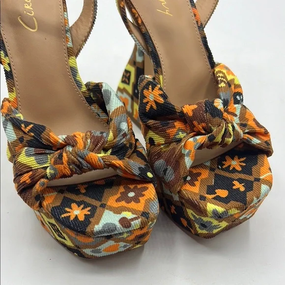 Circus by Sam Edelman Floral Platform Heels - Picture 10 of 15